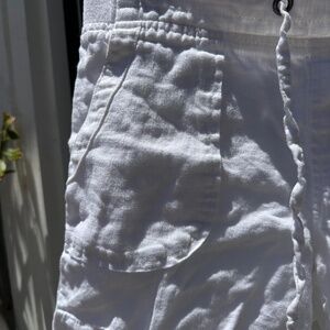 Athleta women's size 4 %100 linen short